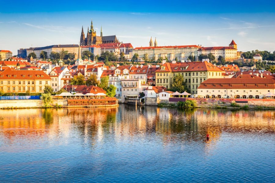 PRAG VALENTINOVO I 8. MART / AVIO